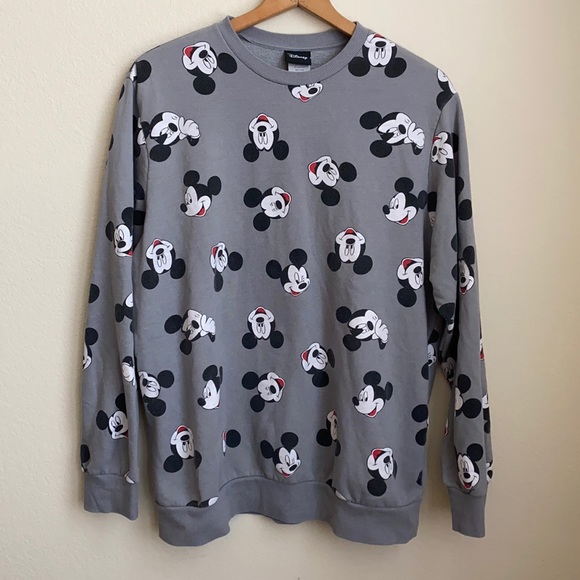 Disney Tops - Retro Disney Mickey Mouse Sweatshirt